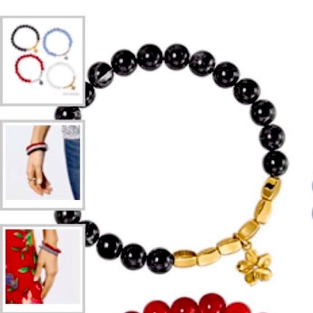 NEW! Charming “Flower” bracelet with beads & goldtone charm. Black w/gold charm.
